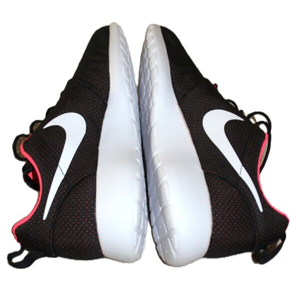 nib NIKE Original Edition (2014) Roshe Run in Black/White Hyper-Punch - Size 12 - Picture 10 of 14